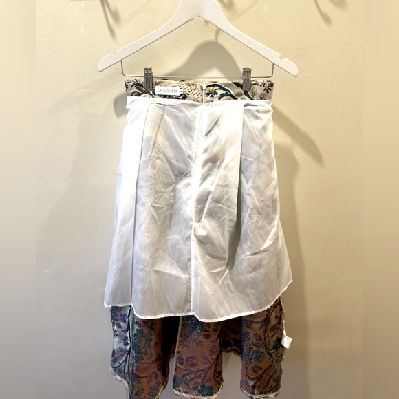 NWOT CHICWISH Jacquard Embossed Pleated Maxi- Skirt SMALL $80 (RRP $96)🕊️💛. - Picture 10 of 11